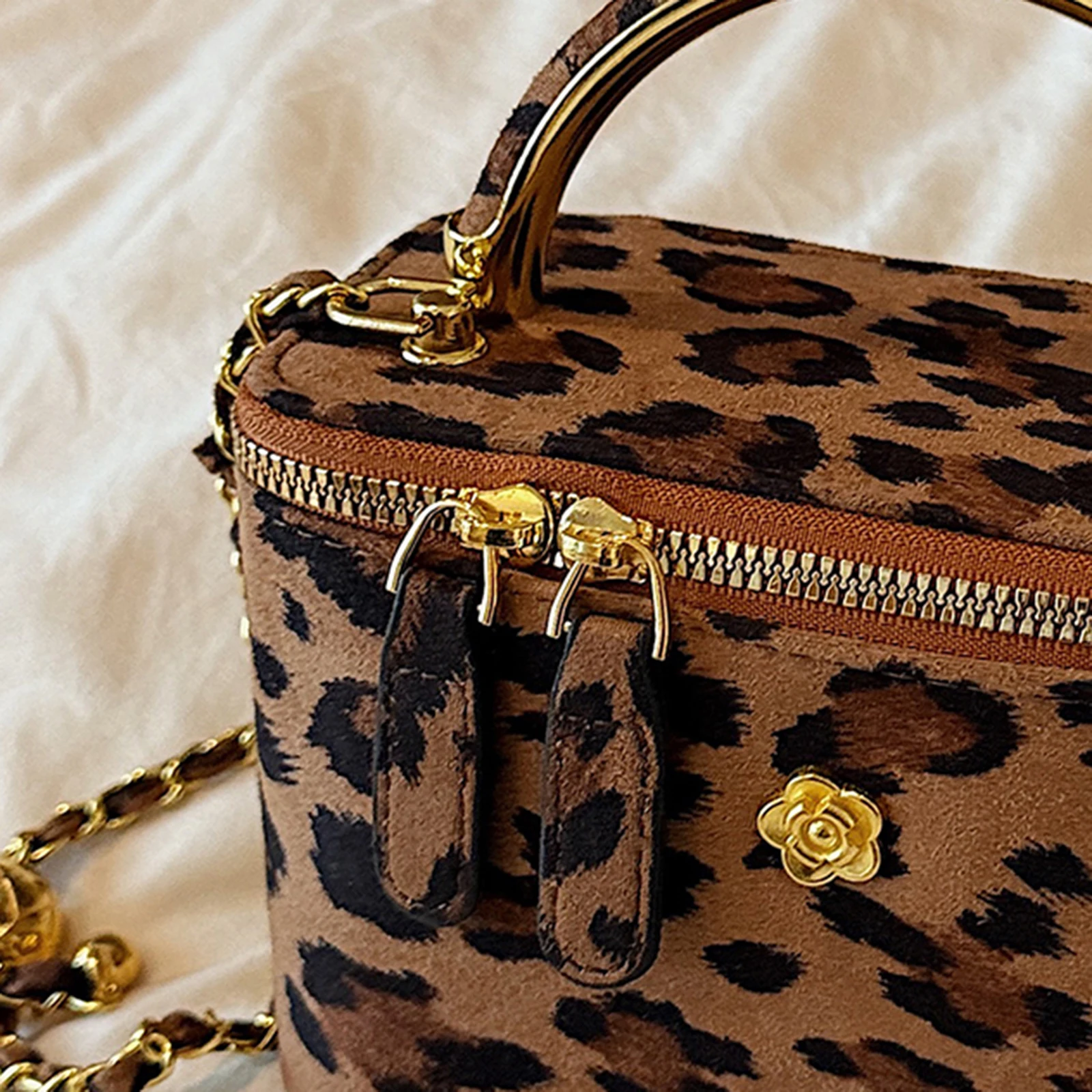 Faux Suede Leopard Print Handbag Large Crossbody Bag with Handle Makeup Bag for Women Work Shopping Travel Daily