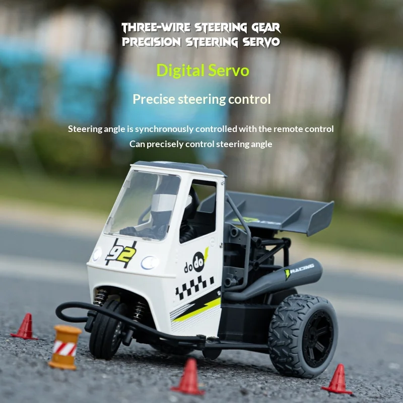Voiture RC tout-terrain 4WD 1:16 - 2.4GHz électrique, châssis détaillé avec suspension