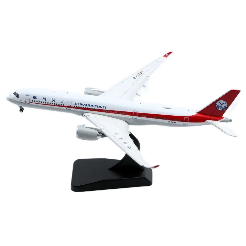 

Модели авиаперевозок из сплава и пластика в масштабе 1:400