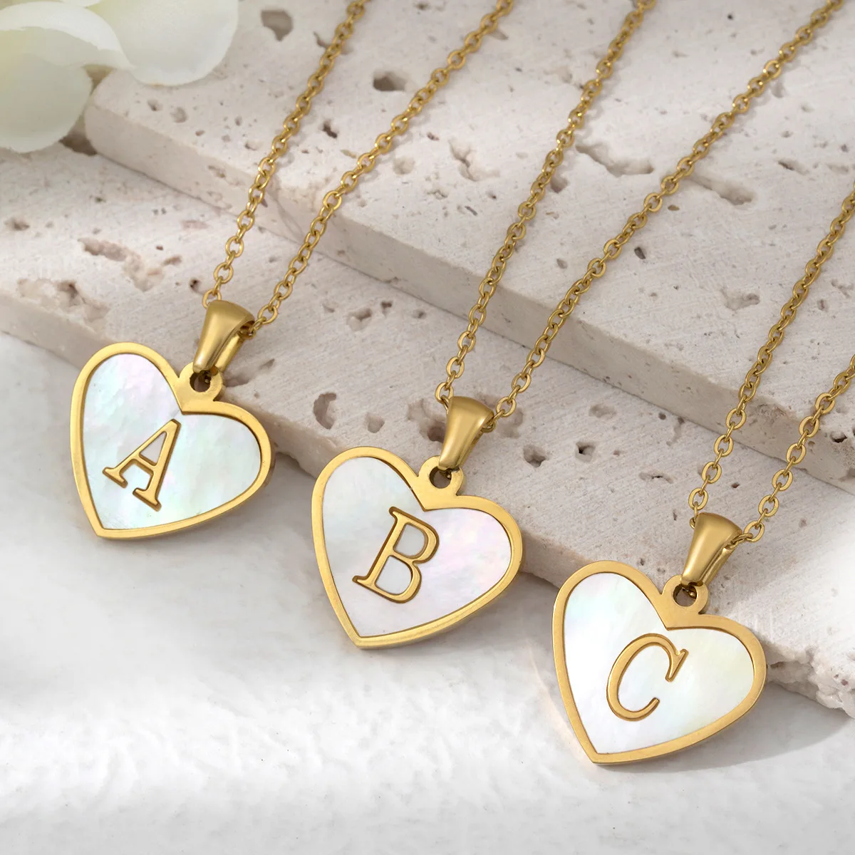 Ketting met Initialen - Personaliseer jou ketting Ketting met Initialen - Personaliseer jou ketting