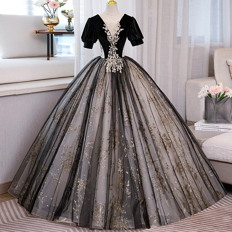 New Vestidos Blackless Short Sleeve Quinceanera Dresses Elegant V-neck Ball Gown Luxury Lace Sequin Party Dress Plus Size