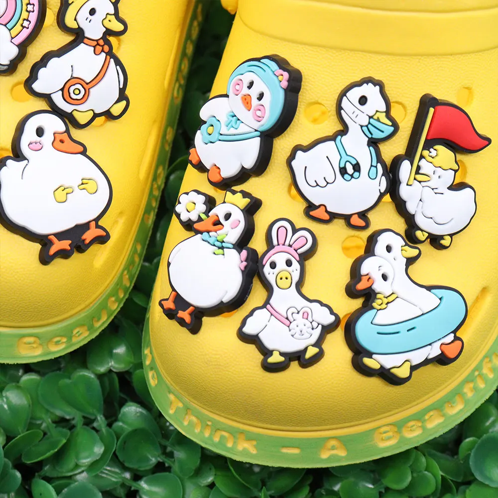 

50Pcs PVC Shoe Charms Kawaii White Duck Rabbit Bear Accessories Shoe Buckle Decorations Fit Bracelets Croc Jibz Children Gift