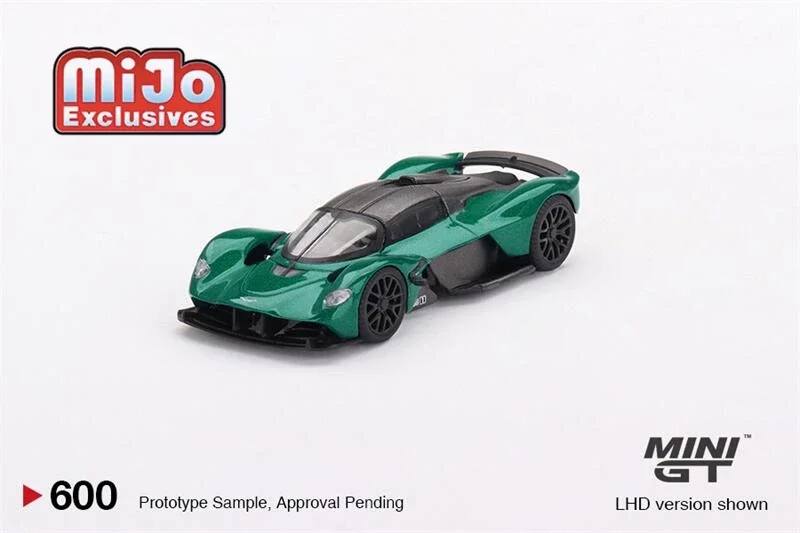 (Preorder) Mini GT 1:64 Aston Martin Valkyrie Aston Martin – Racing Green –  MiJo Exclusives