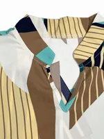 A Batwing-Sleeved, Belted Dress with Geometric Patterns It Is Suitable for Commuting in Spring and Summer, Featuring an Elegant Style. - Image 5