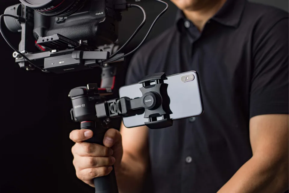 スマホアクセサリー dji rsc 2 pro Amazon.com : DJI RSC 2 Pro Combo - 3-Axis Gimbal Stabilizer for