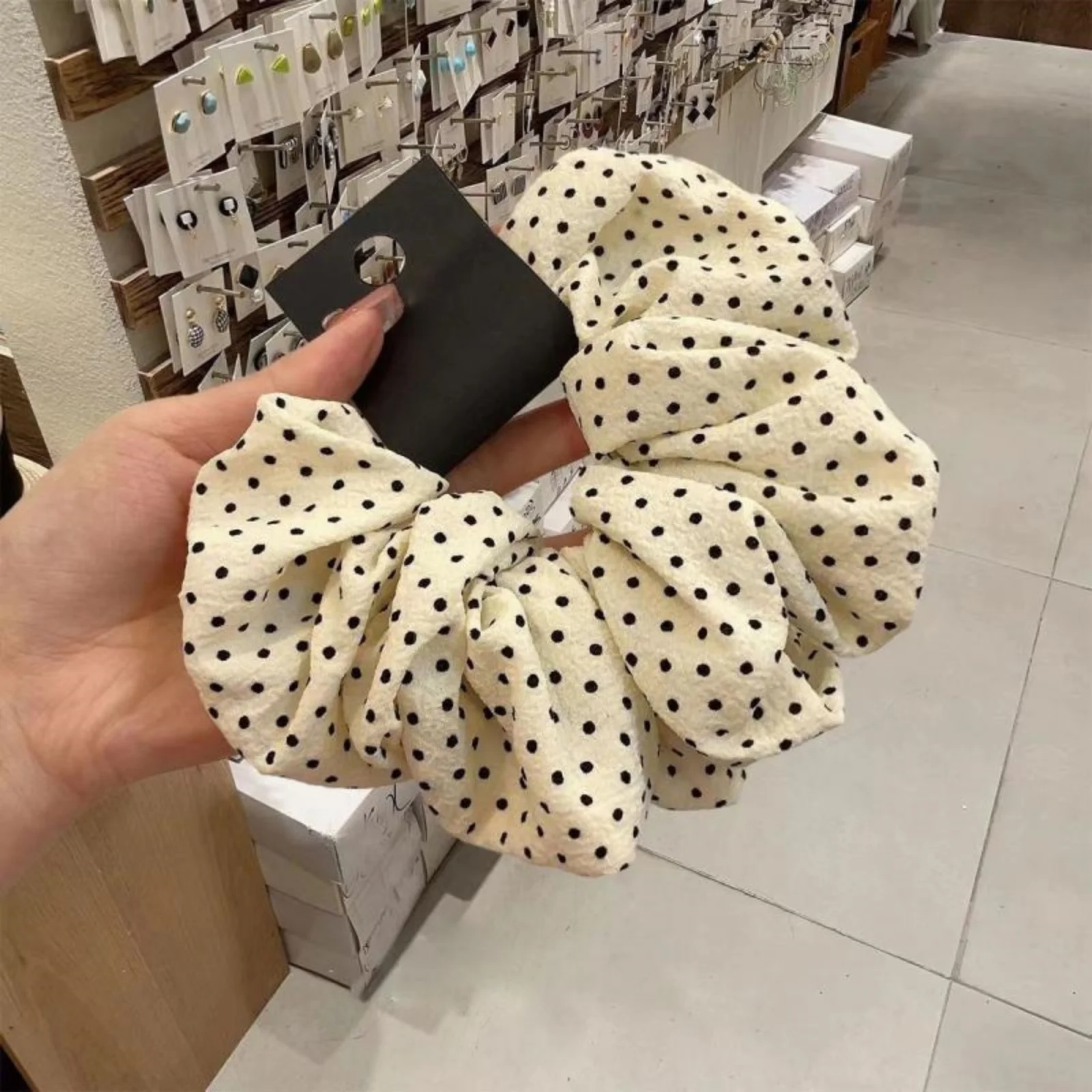 1PC　Korean Style Polka Dot Linen Hair Scrunchies, Large - Size Elegant Simple Hair Ties for Ponytails, Fashion Hair Accessories