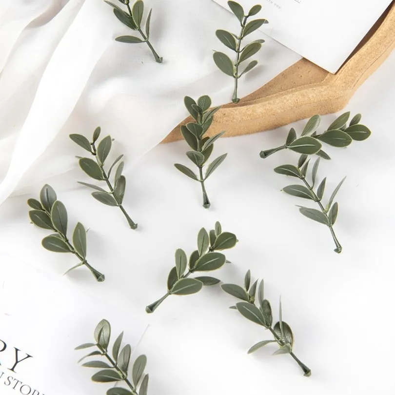 50Pcs Artificial Plant Leaves Christmas Party Home Wedding Background Wall Decoration Accessories Diy Cake Candy Box Scrapbook