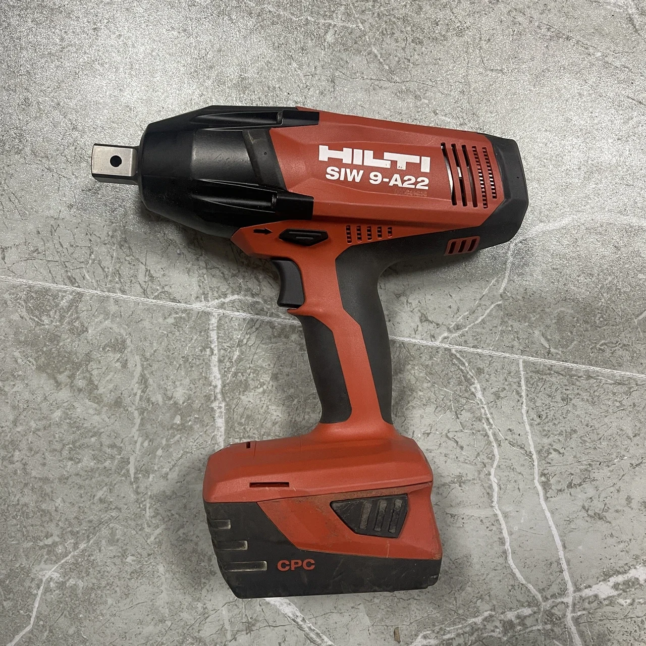 Hilti SIW 9-A22 Cordless Impact Wrench -Includes 5.2AH lithium battery，second-hand