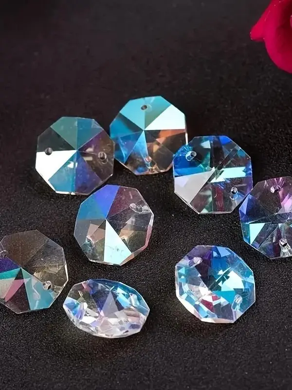 100 Stück 14 mm doppellochige achteckige farbige Glaskristall-schillernde Prismenperlen zum Erfangen von Sonnenlicht, geeignet für Heimwerker j – Detail 2