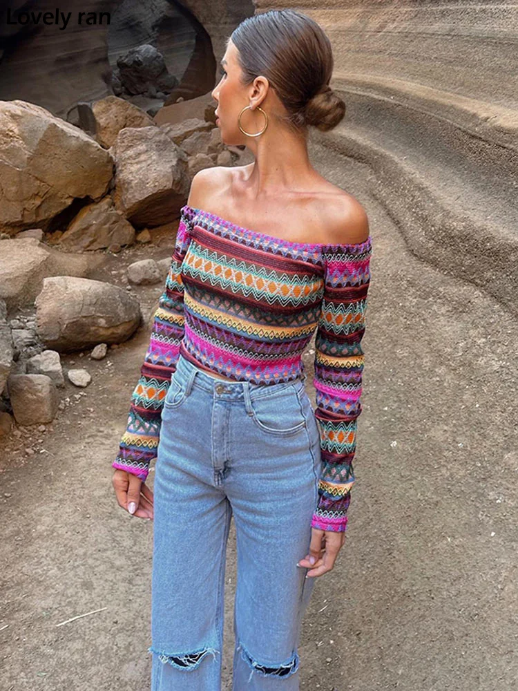 

Модный облегающий укороченный свитер с открытыми плечами и принтом, женский элегантный пуловер с воротником-лодочкой и длинными рукавами, Дамская шикарная уличная одежда 2024