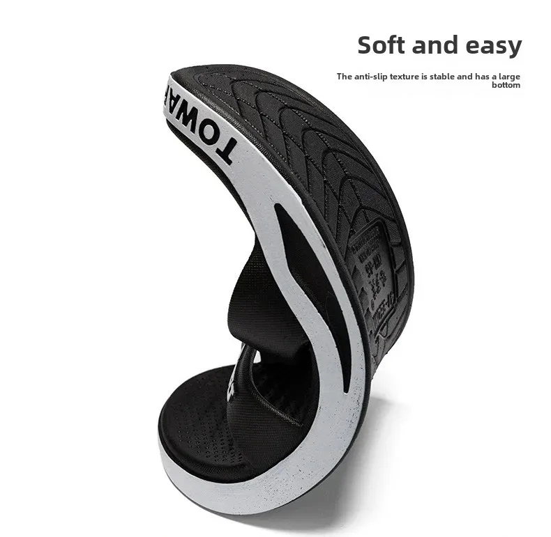 Men's Beach Slippers Comfortable Fit