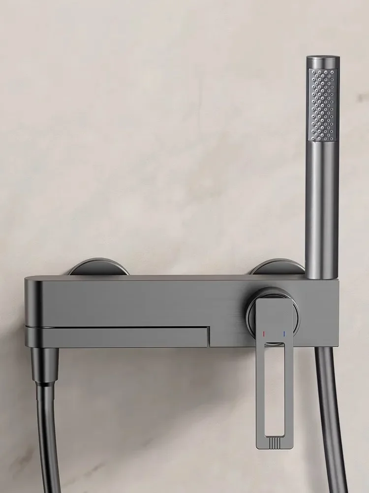 ชุดก๊อกน้ำฝักบัวอาบน้ำสีเทา Gun Gray ติดผนังแบบพับได้ ทำจากทองเหลือง สำหรับอ่างอาบน้ำ น้ำร้อนน้ำเย็น สินค้ามาใหม่ 1