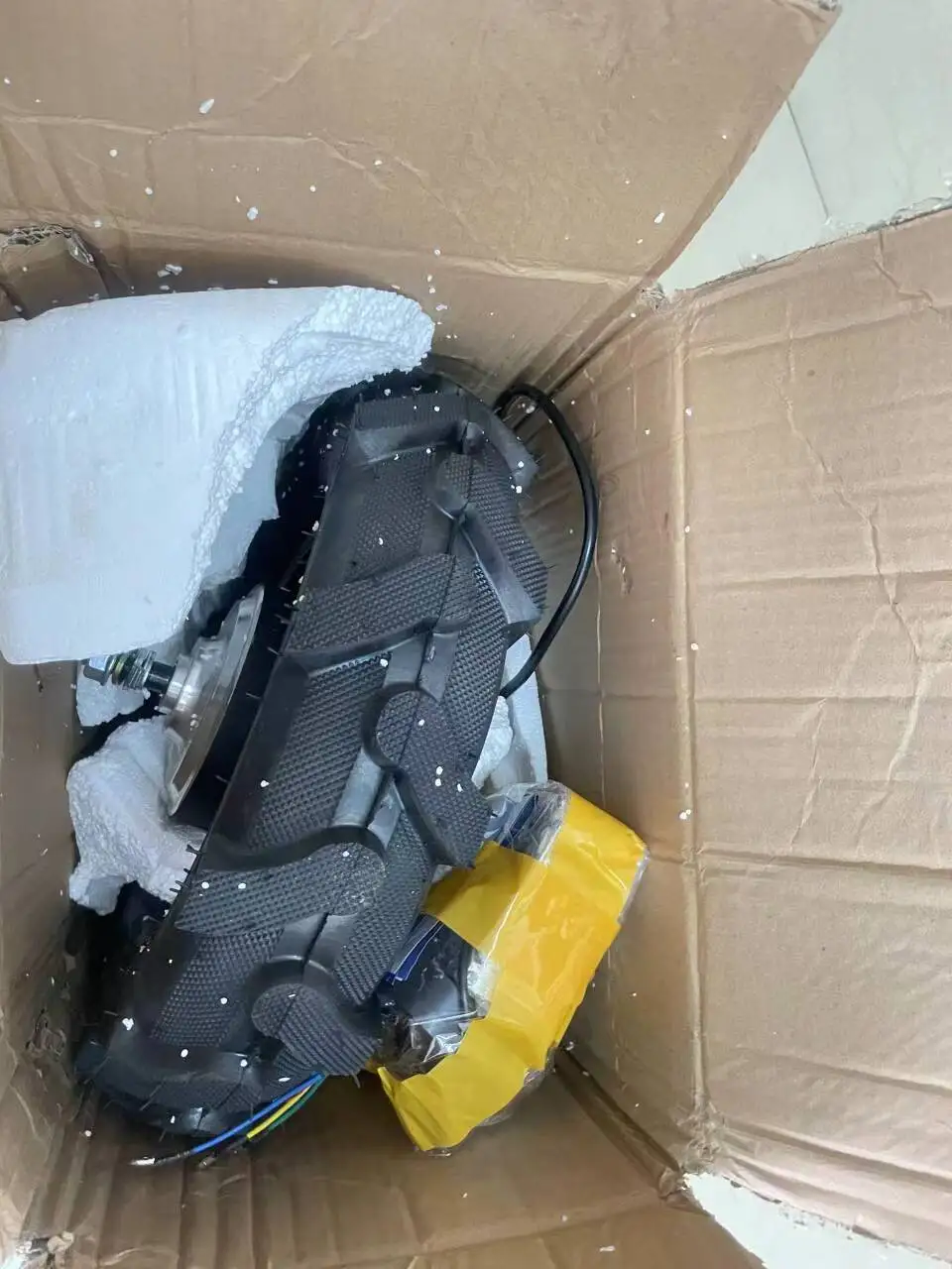 16" 150N.m 90rpm Low Speed High Torque DC Electric Wheelbarrow Hub Motor 16inch 48V 1200W Brushless Motor Wheel with Hall Senor