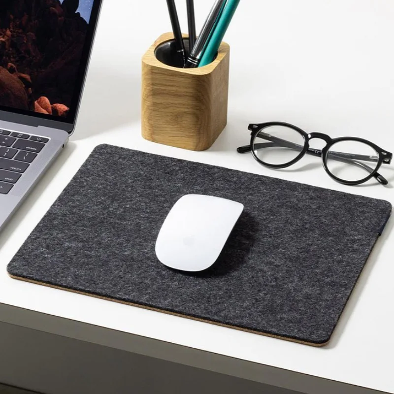 235*200*2mm Felt Desk Mat Sweat-absorbing And Odorless Gaming Mouse Pad Non-slip Thickened Mouse Pad Office Accessories for Desk