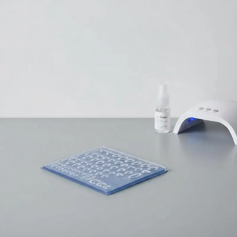 1PC 실리콘 몰드 보석 다이아몬드 하트 타원형 모양 네일 아트 DIY 투명 매니큐어 템플릿 장 네일 장식품