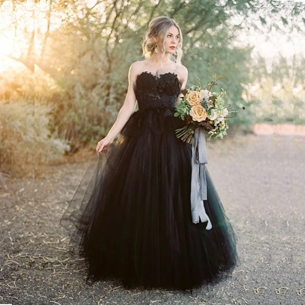 

Black Vintage Prom Dress Special Occasions Evening Gowns Ruched Appliqued Lace Women Formal Gowns Robe de Ma