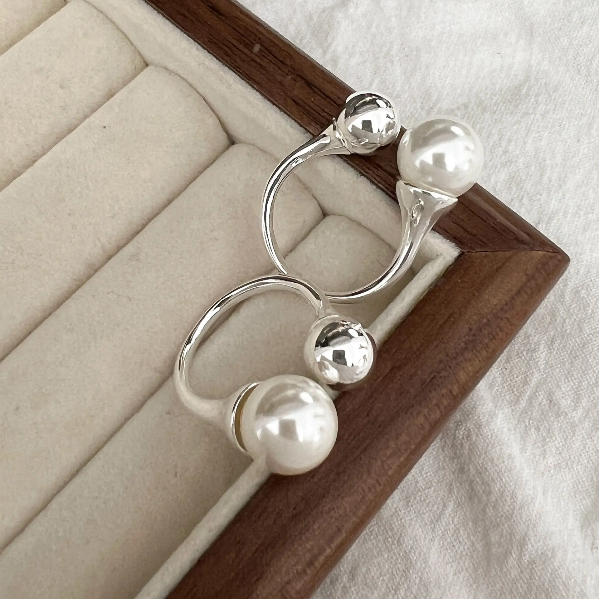 

Simple Pearl Beaded Open Ring 925 Sterling Silver Korean Trendy Jewelry Dainty Imitation Pearl and Plain Beads Ring for Women