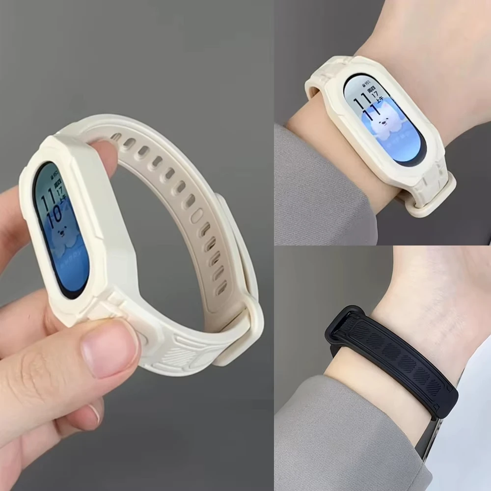 Enhanced Sport Bracelet Wristband with Silicone Strap and Case