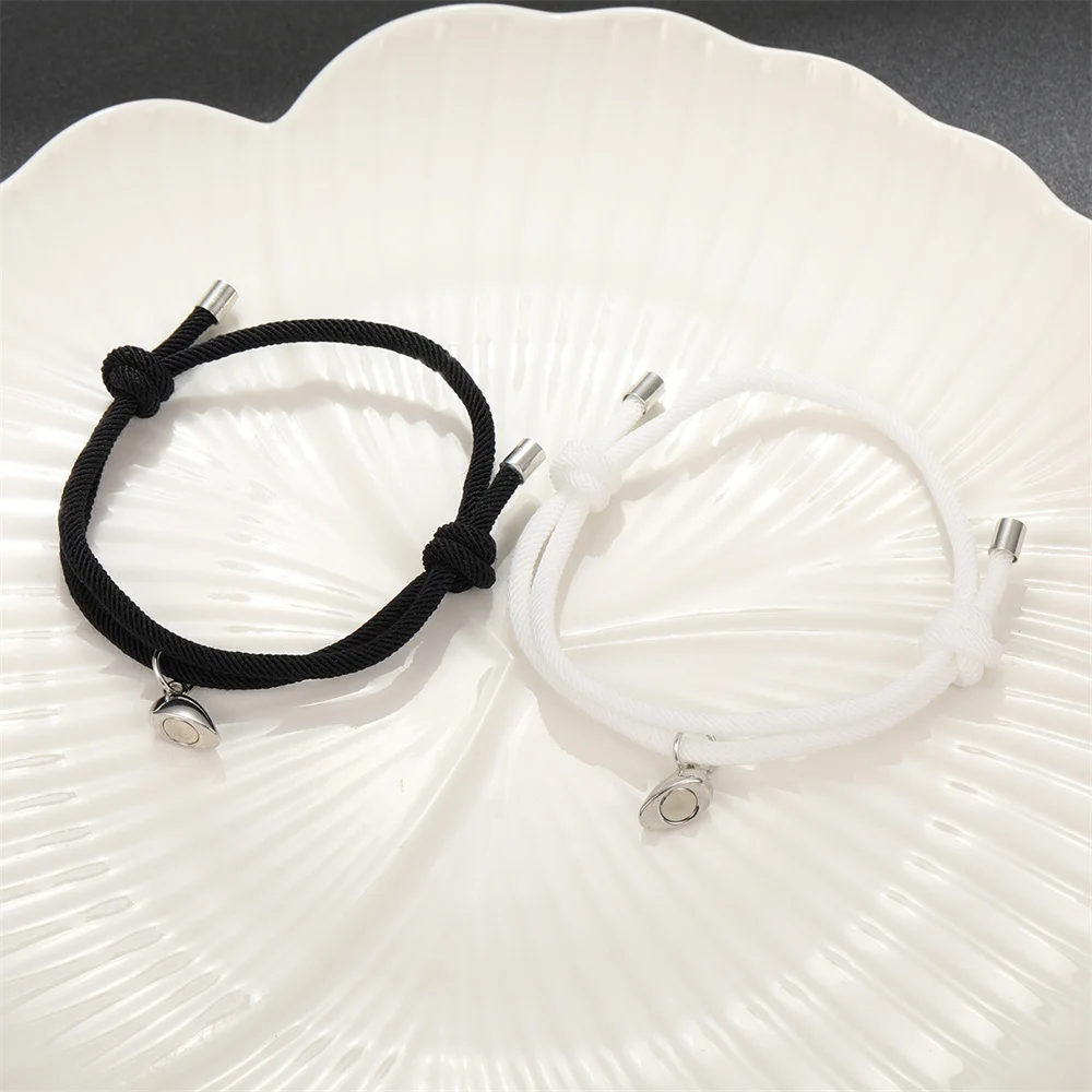 2pcs/Set Rope Braided Bracelet Trendy Alloy Magnet Attachment Couple Bracelet Simple Love Heart Black And White Bracelet Jewelry