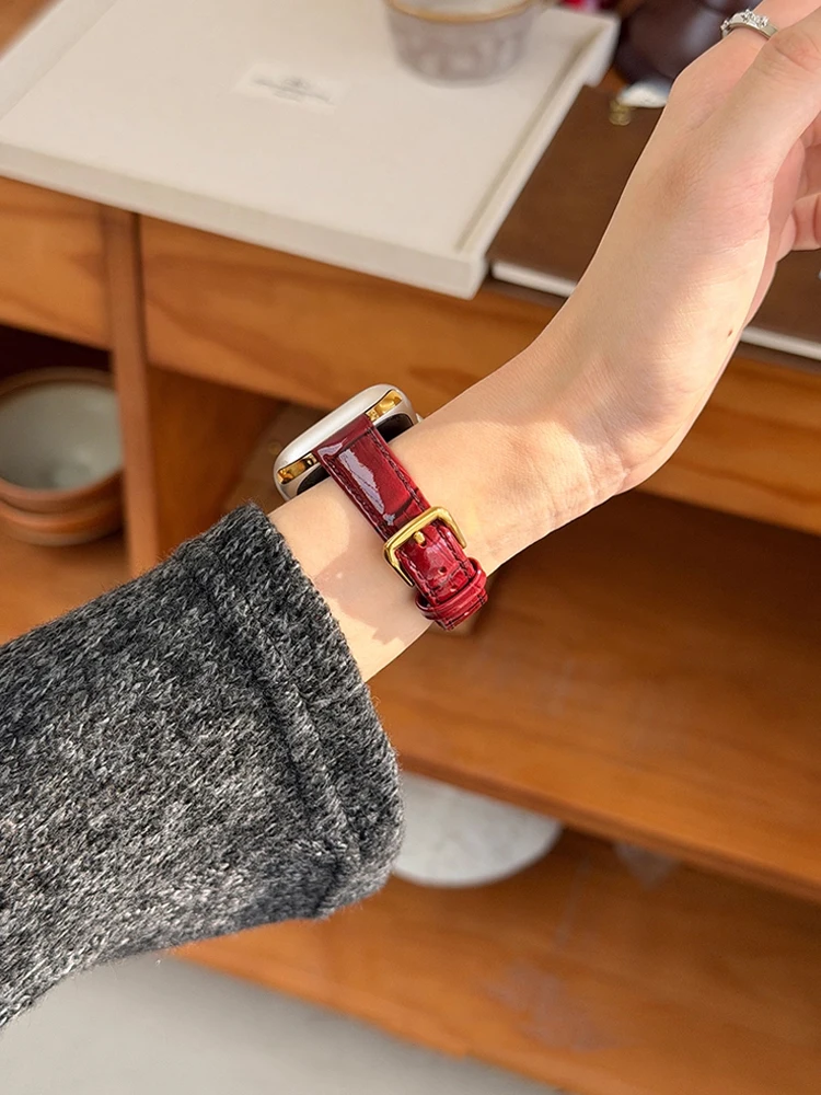 รูปสินค้า สายนาฬิกาหนัง สำหรับ Apple Watch ขนาด 38-49 มม.