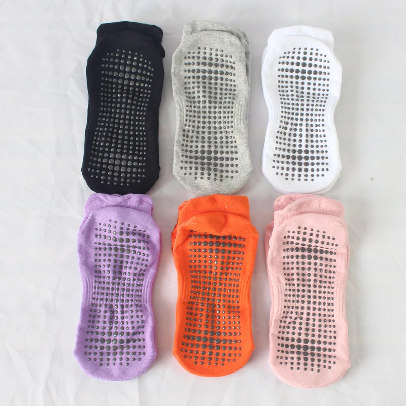 5 Pairs Women’s Cotton Yoga Socks 4