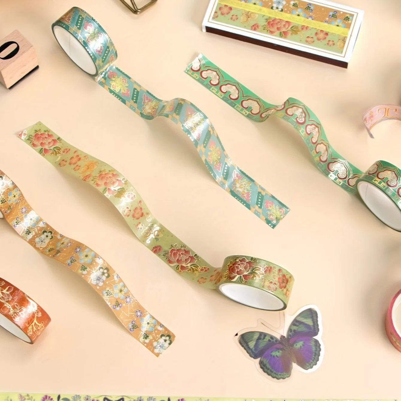 12pcs 꽃 꽃무늬 와시 테이프 세트 레트로 황금 호일 장식 스티커 꽃 패턴 마스킹 테이프 접착 스티커 A3338