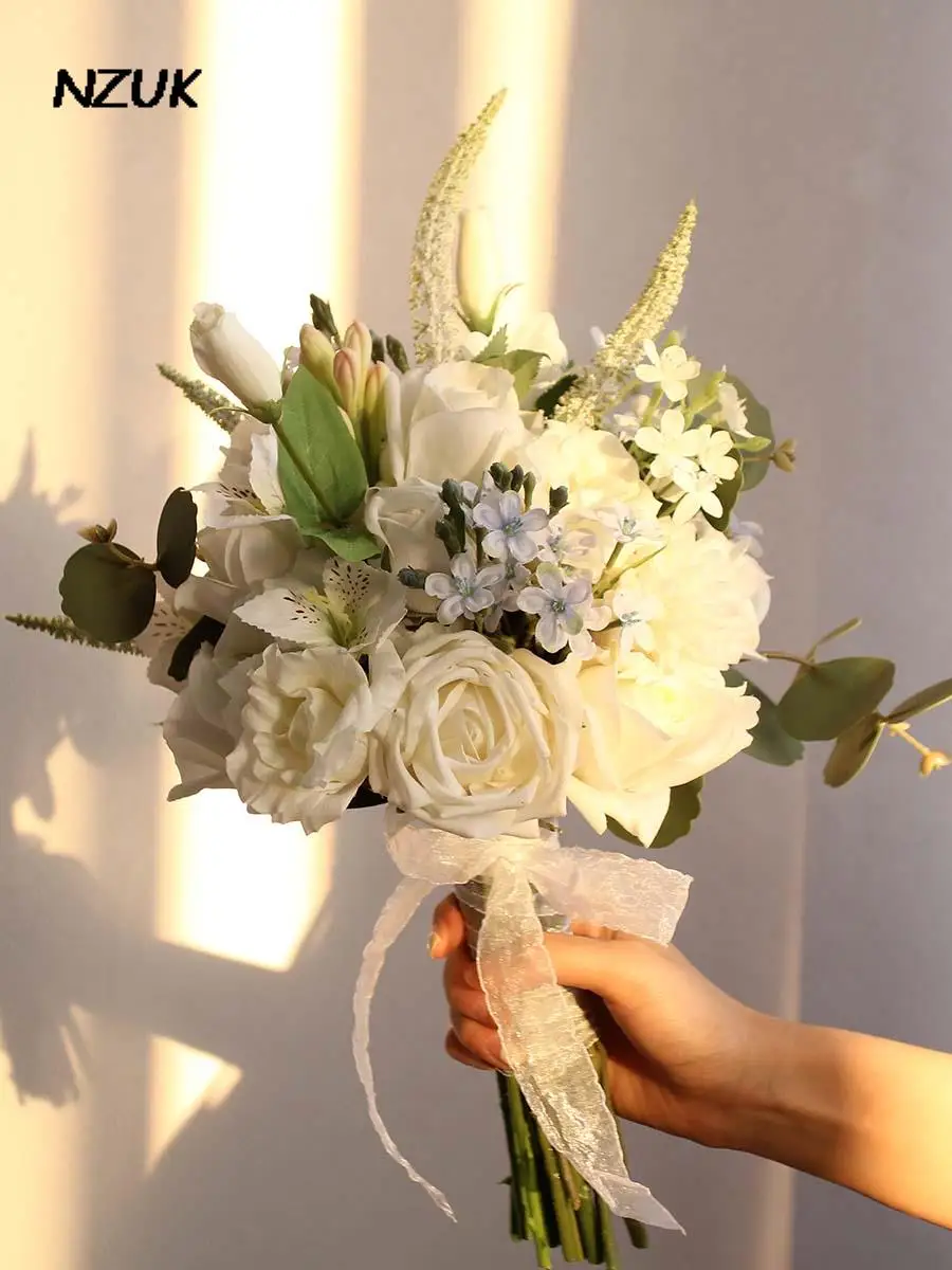 

NZUK 2022 Romantic Beach Blue White Bridal Fake Flowers Bouquet Handmade Silk Roses Western Wedding Bouquets Accessories