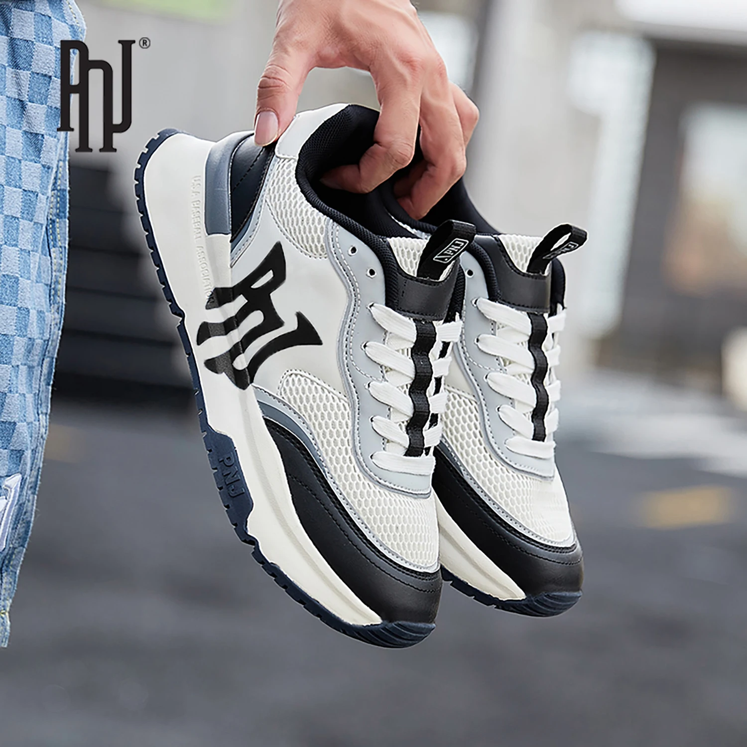 

Mens Skate-Inspired Sneakers - Durable & Non-Slip - Comfortable Lace-Up Design for Outdoor Wear
