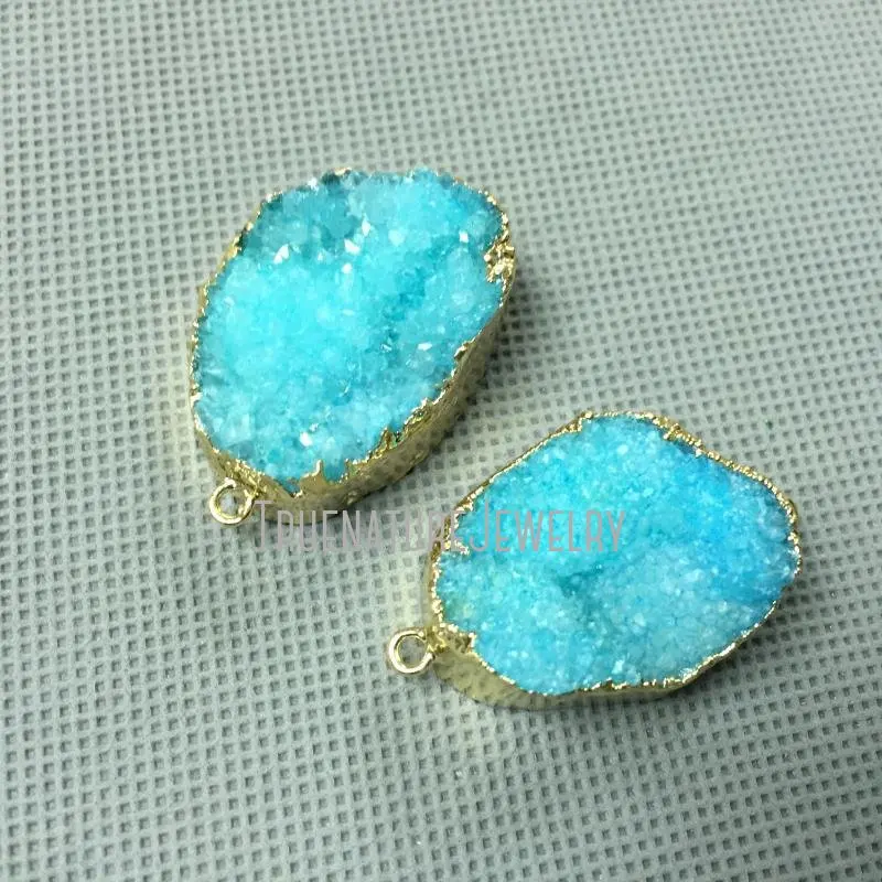 

PC2606 Raw Crystal Sky Blue Crystal Connector Copper Jewelry Gold Plated Pendant Free Form Sky Blue Crystal Pendant 35 mm