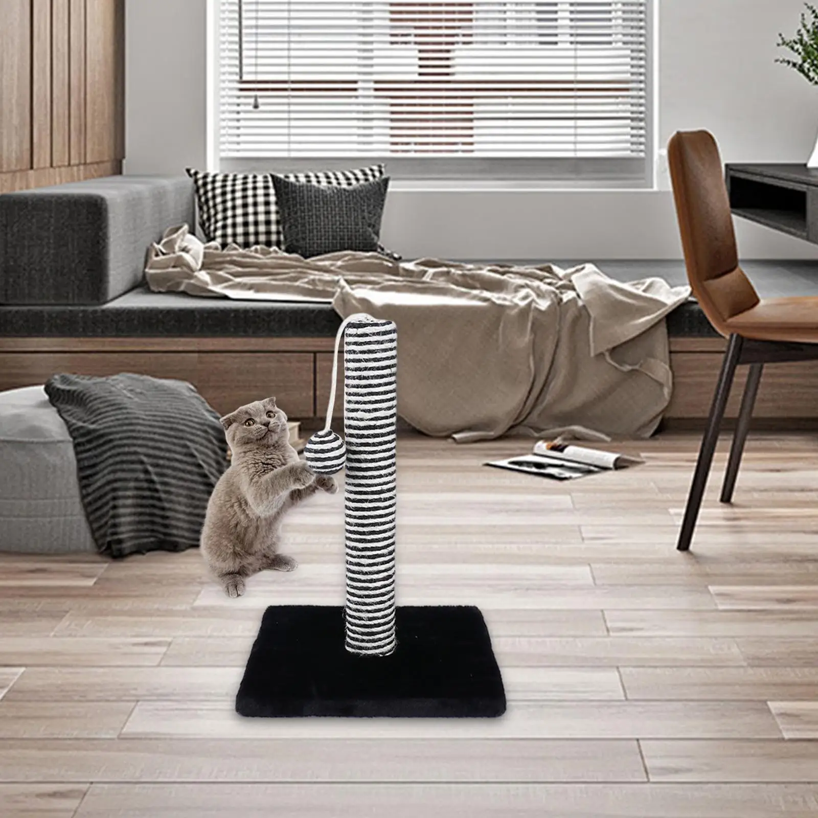 

Cat post for scratching Scratcher with Ball Jumping Interactive Bite-Resistant