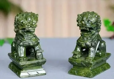 Una Coppia 100% Naturale Cina Giada Verde Intagliata Fengshui Foo Fu Dog Guard Door Lion