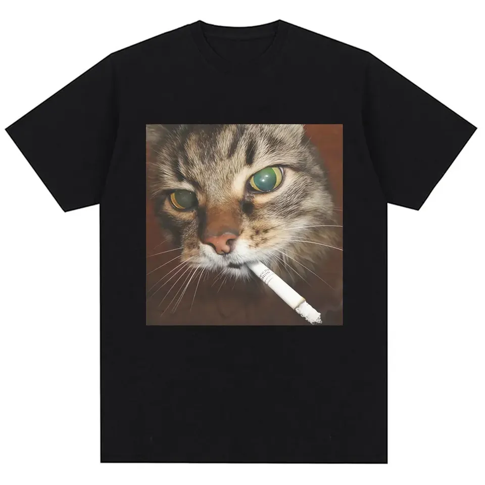 Funny Smoking Cat Emoji Graphic T-shirt Women Fashion Retro Loose Casual T-shirt Street Trend Graphic T Shirts Vintage Harajuku