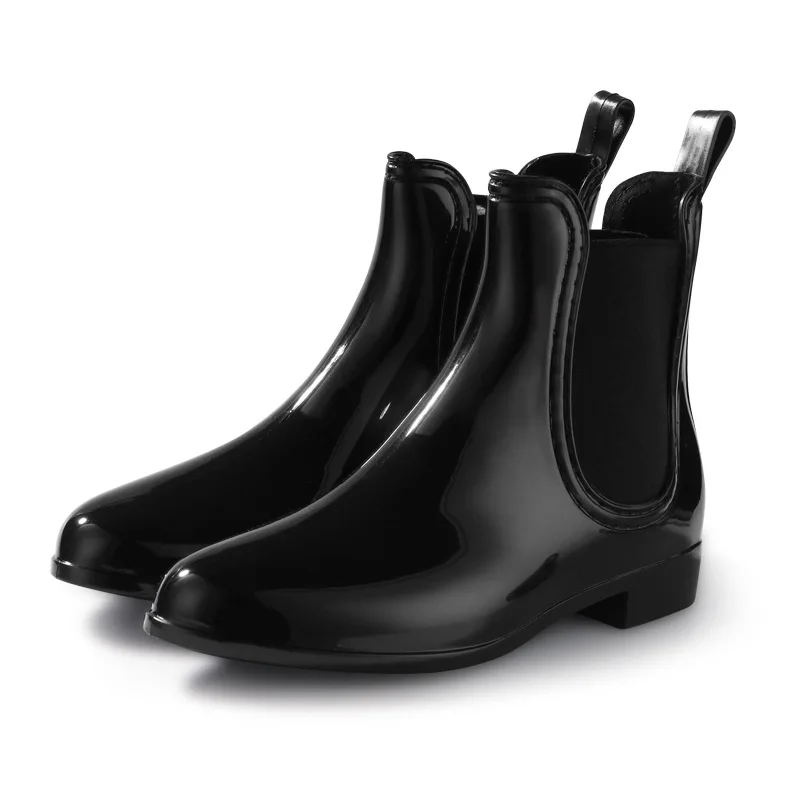 Glossy black