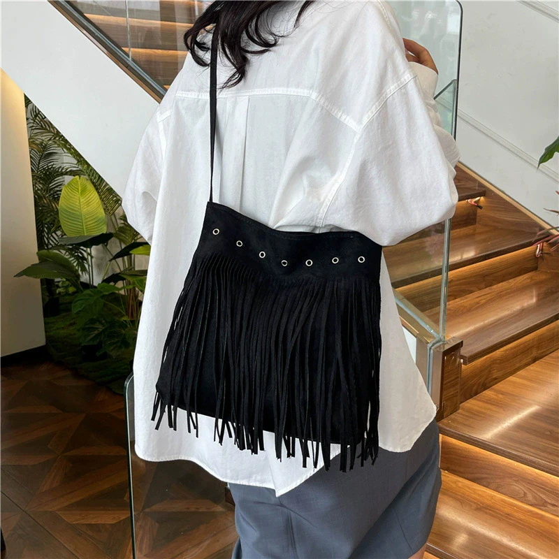 Boho Style Tassel Crossbody Bag Soft Frosted Tassel Straddle Bag Women Vintage Suede Shoulder Bag Casual Messenger Bag