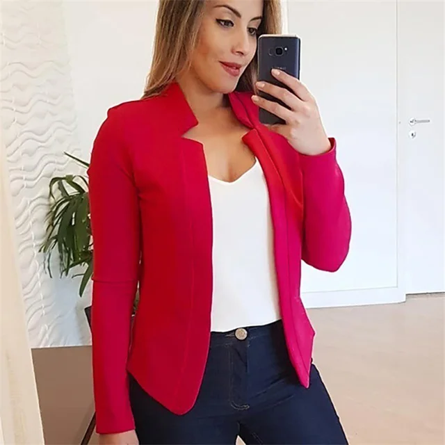 Mulheres Marcantes no Blazer Branco Fino: Nova Coleção Outono 2023 4 Blazer Branco Fino Outono 2023