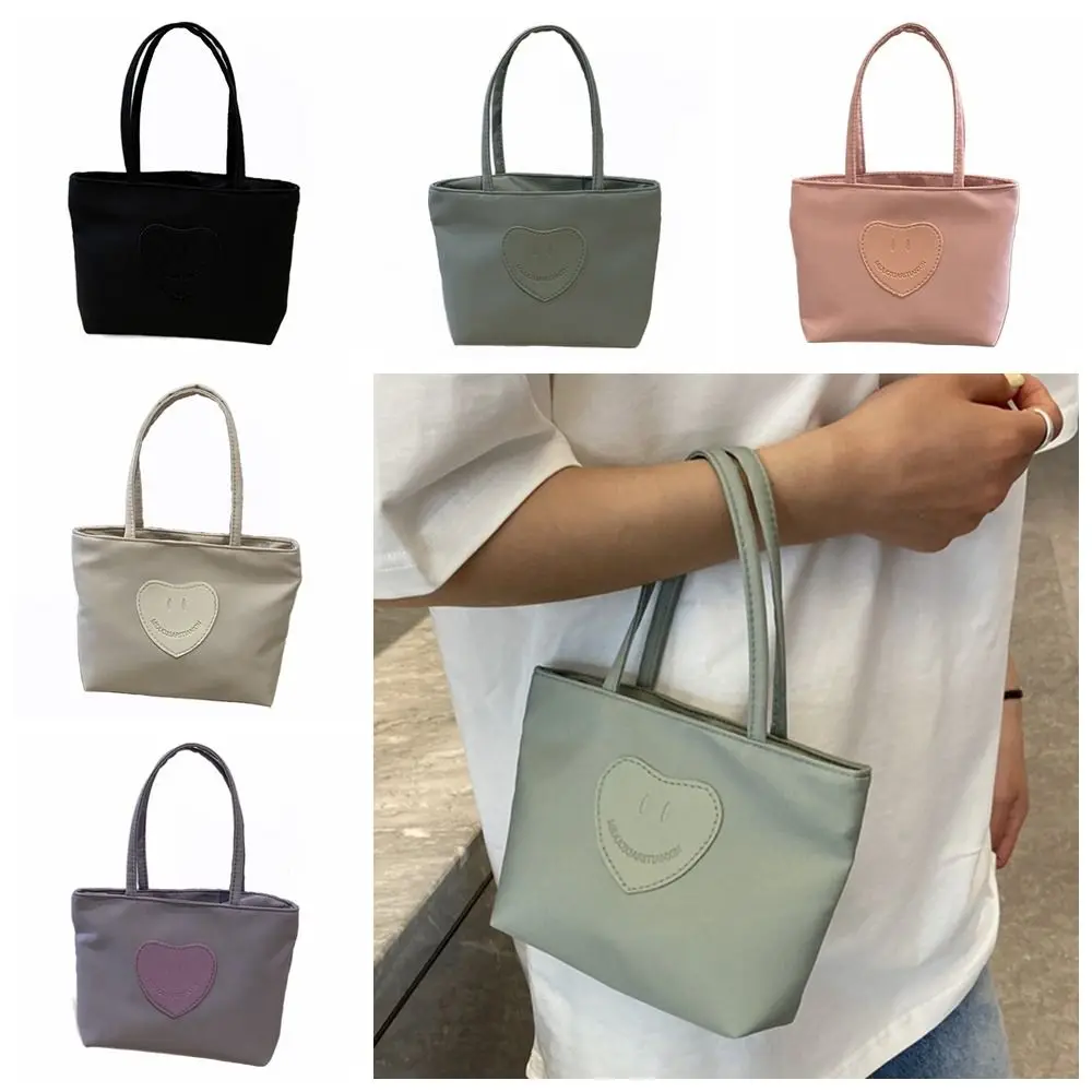 

Многоцветные сумки-тоуты, Минималистичная нейлоновая вместительная сумка на одно плечо, с нашивкой в виде любящего сердца, водонепроницаемая Сумочка для подмышек для девушек