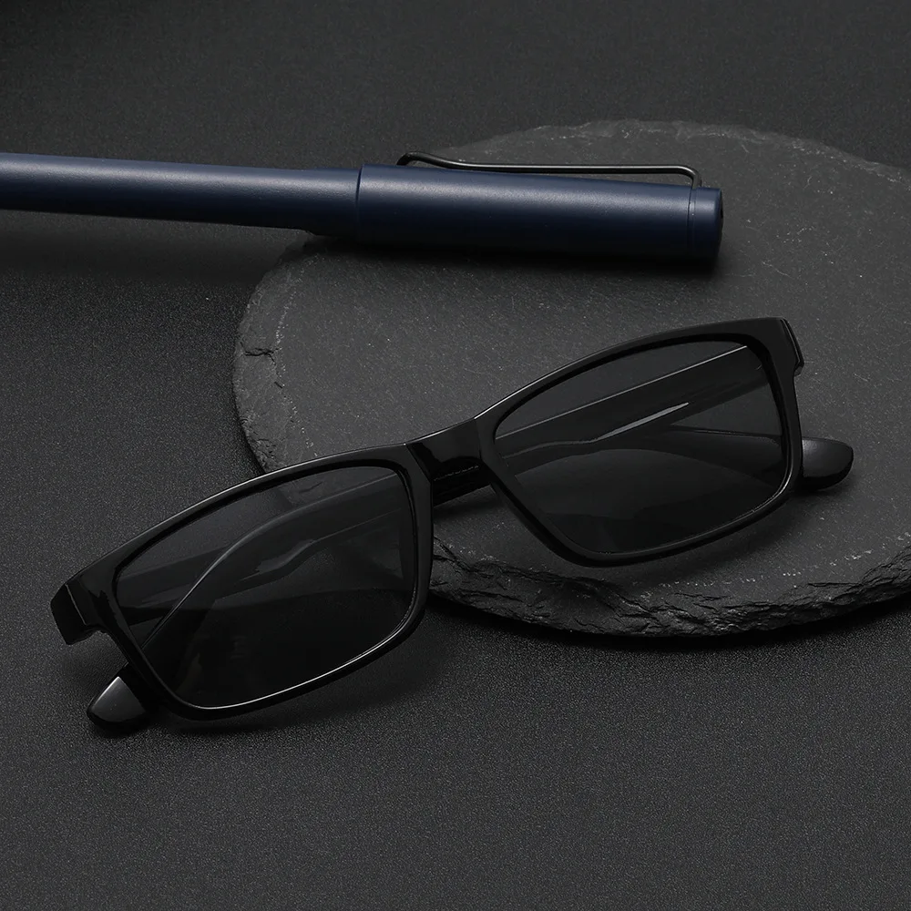 Plus Reading Glasses Men Dual Focus Grey Light Brown Reading Sunglasses Women's Elderly Magnifing Presbyopia Glasses +1.0+4.0