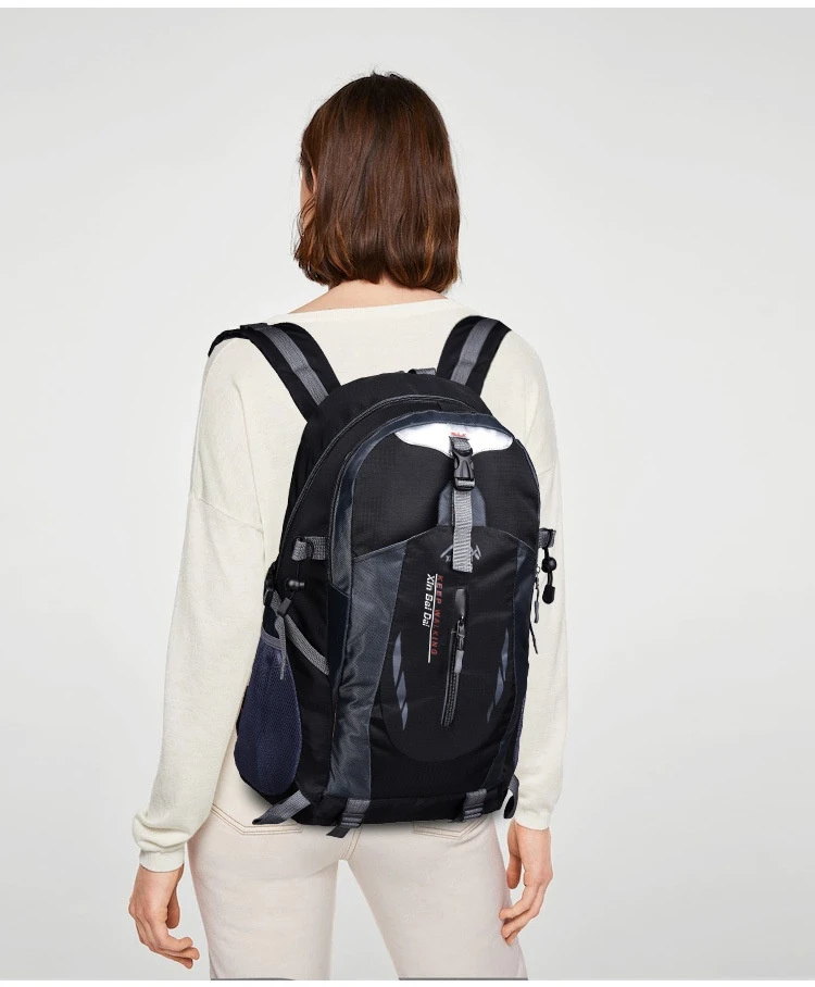 Outdoor Travel Backpack Big Capacity Fashion Travel Backpacks Men Climbing Travel Backpack Classic Sport Travel Backpacks
