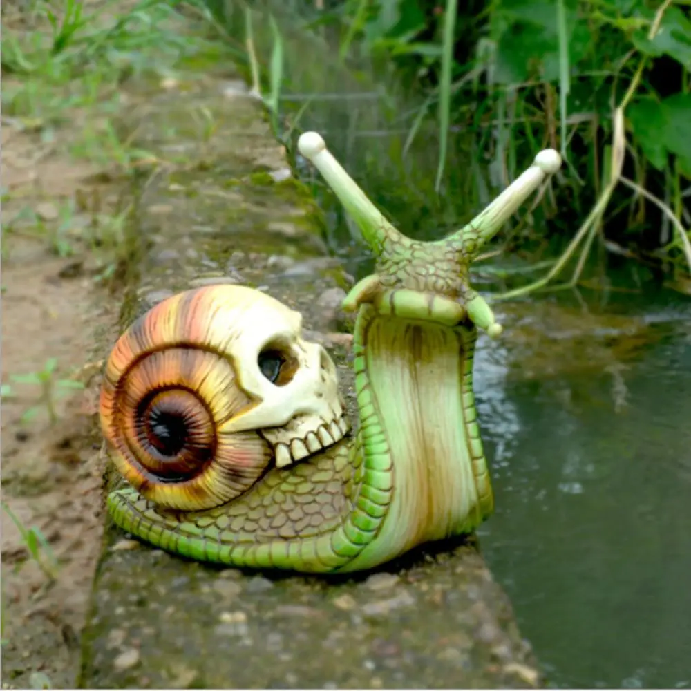 

Macabre Snail Decorative Horror Spooky Gothic Statue Skull Halloween Decor Must-have Haunting Halloween Unique Sculpture Eerie