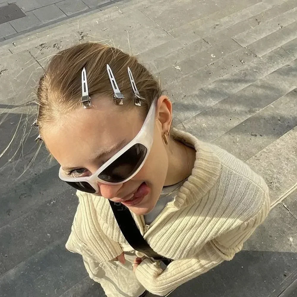 Professional Hair Styling Clips Image 8