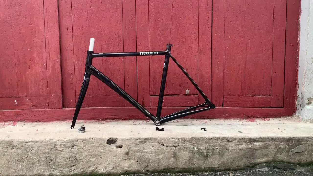 TSUNAMI Road Bike Frameset R1 Racing Road Bicycle Framework