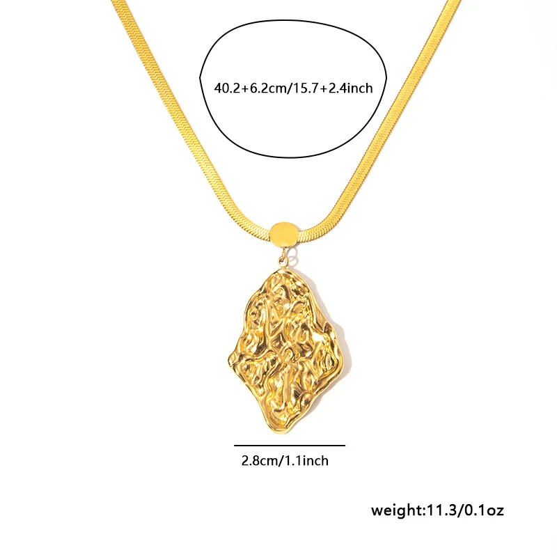 Exaggerated Flower Ornament Women Pleated Flower Petal Palace Gold Plated Silver Alloy Necklace 7