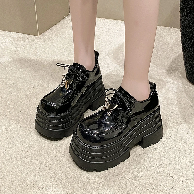 Aphixta 10cm Super High Women Autumn Boots Butterfly Lace Up Fashion Women Shoes Thick Botton Sole Boot Patent Leather Footwear