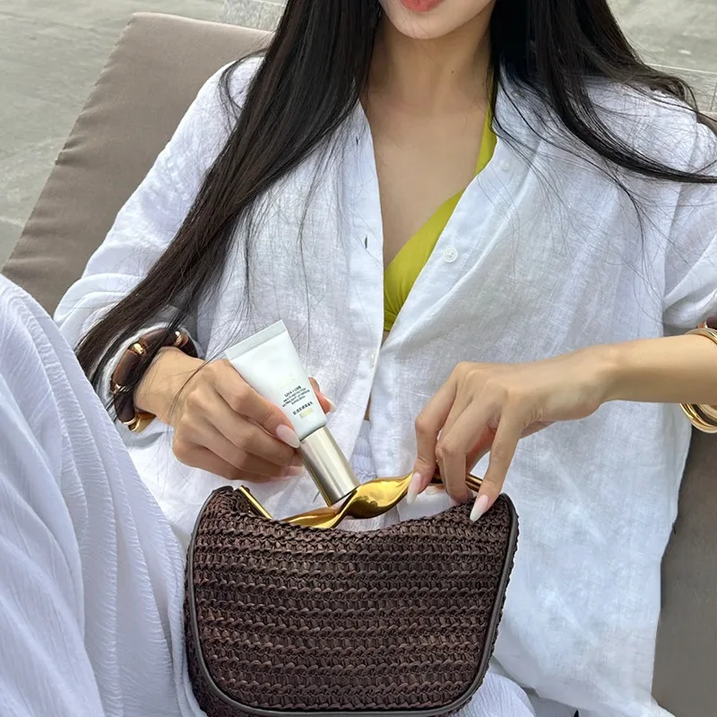 Women Tote Bag hollow out straw weaving Beach BagFashion Knitted Bag Solid Color Simple Shopping Bag for Travel Vacation