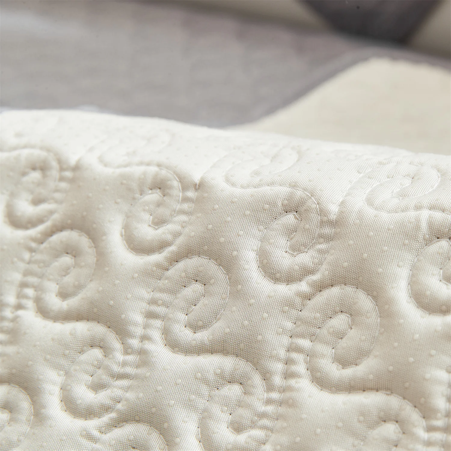 2Pcs Quilted Sofa Slipcover Couch Cushion Covers L-Shape Sectional Couch Covers  for Living Room Pet Mat Furniture Protector 4