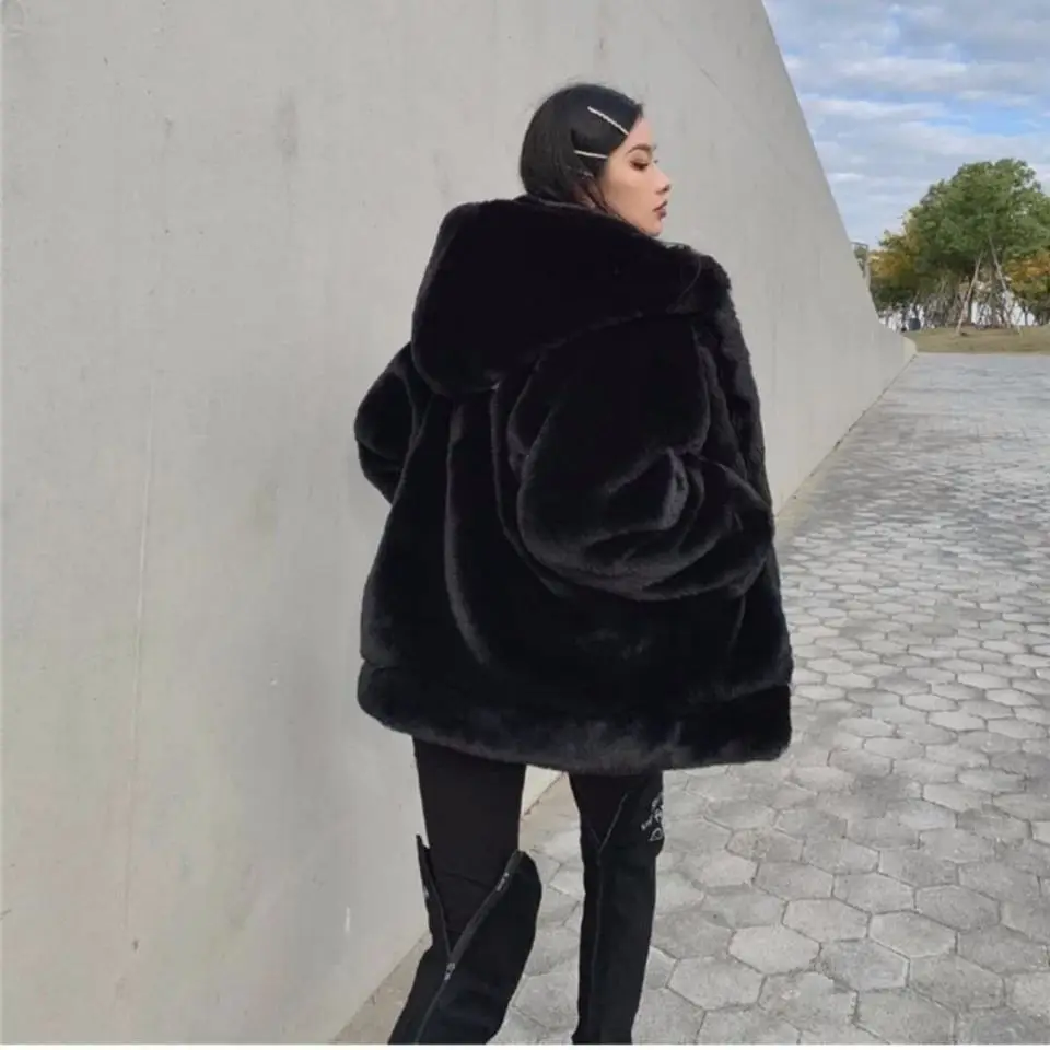 Women's Winter Fur Coat Faux Mink Fleece jacket korean Style Loose Faux Wool Plush Hooded shaggy Fur Coat