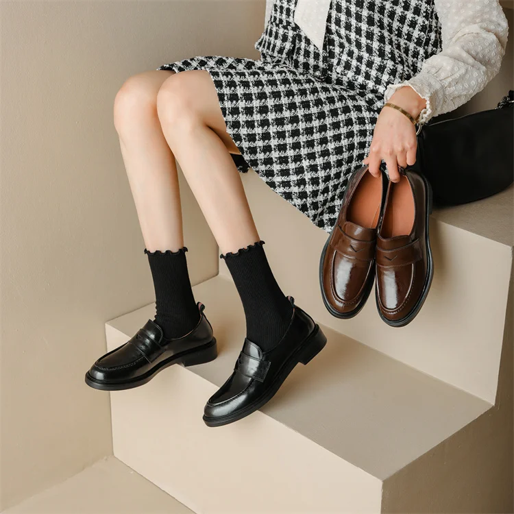 美品 ブラックレザー レースアップパンプス　 Knuth Marf ブラック ラボ キゴシ ワークス RABOKIGOSHI works レースアップサイド