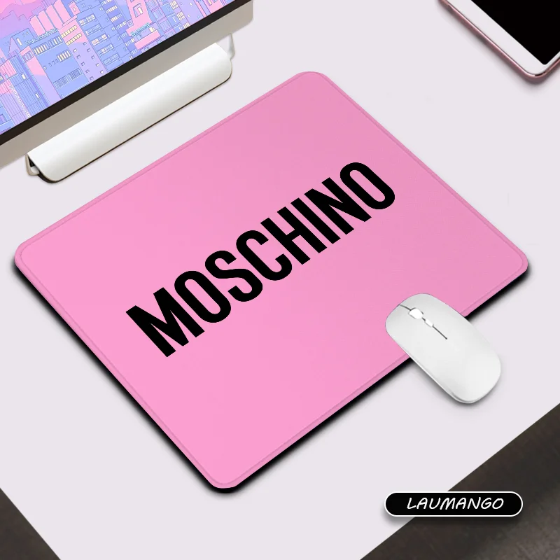 M-Moschino 소형 게이밍 PC 설정 액세서리, 게이머 데스크 매트, Pk 제어 마우스 패드, 900x400 컴퓨터 테이블 마우스 패드, 애니메이션 대형 Xxl 