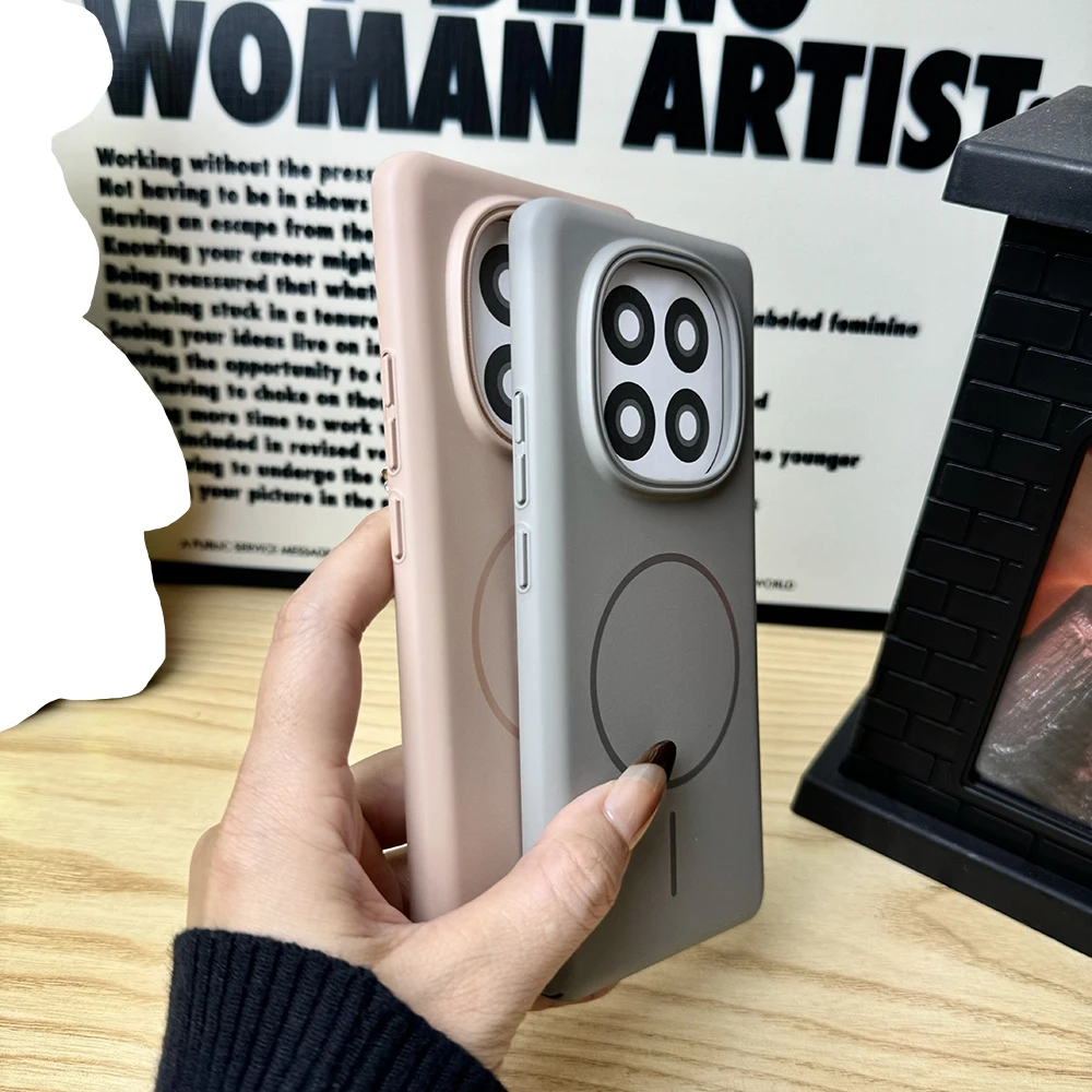 Luxury PC Matte Magnetic Shockproof Hard Phone Case - Ultrathin Design