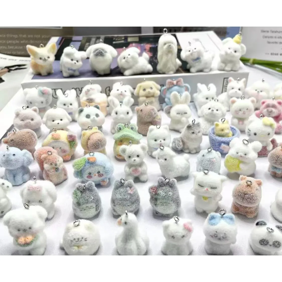 10pcs 3D Flocking 수지 매력 귀여운 바다 수달 치킨 토끼 동물 펜던트 ..